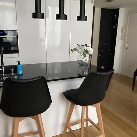 Moderne Centre De Apartment